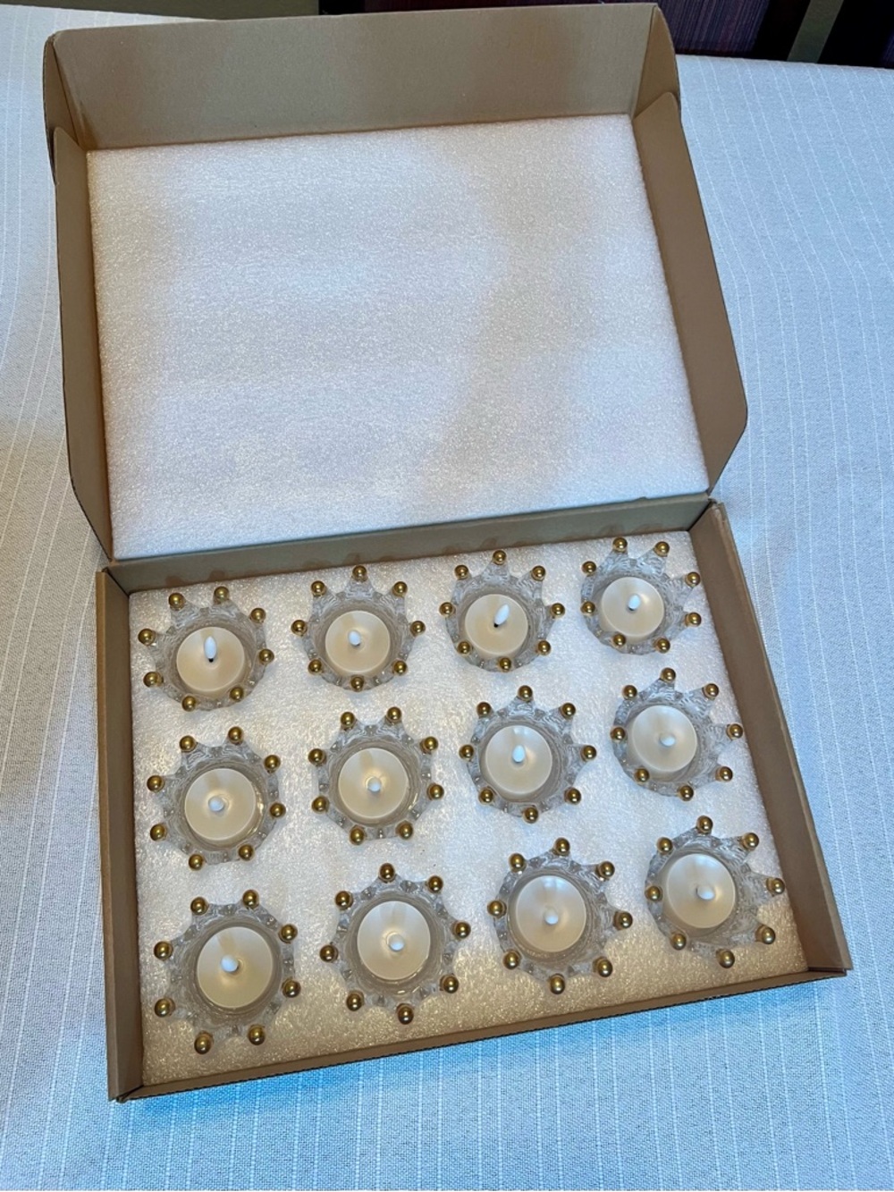 Set of 12 Glass Star Tealight Holders with Gold Accents - Clear and Gold